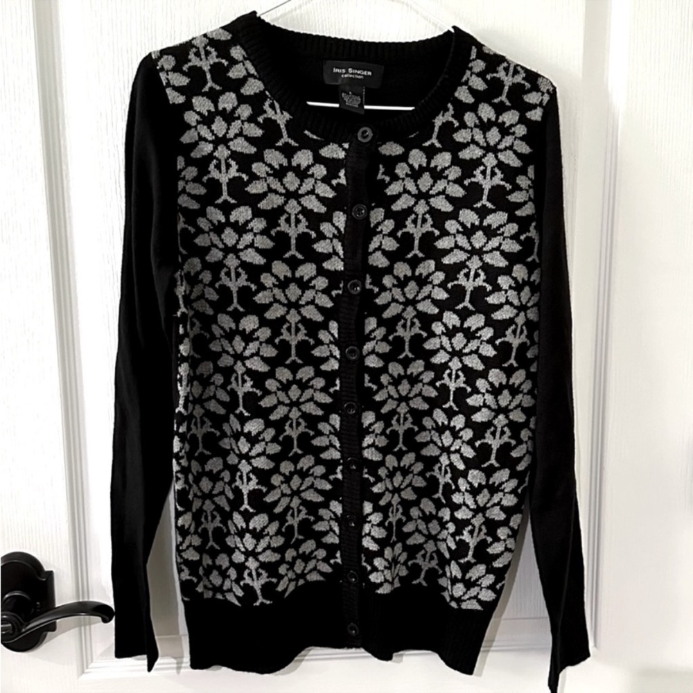 Iris Singer Retro Black and White Floral Cardigan Sweater L